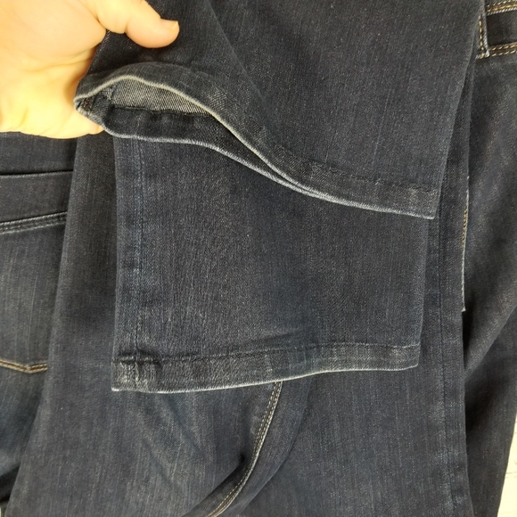 DL1961 | Cindy slim boot cut dark wash jeans - Picture 6 of 12